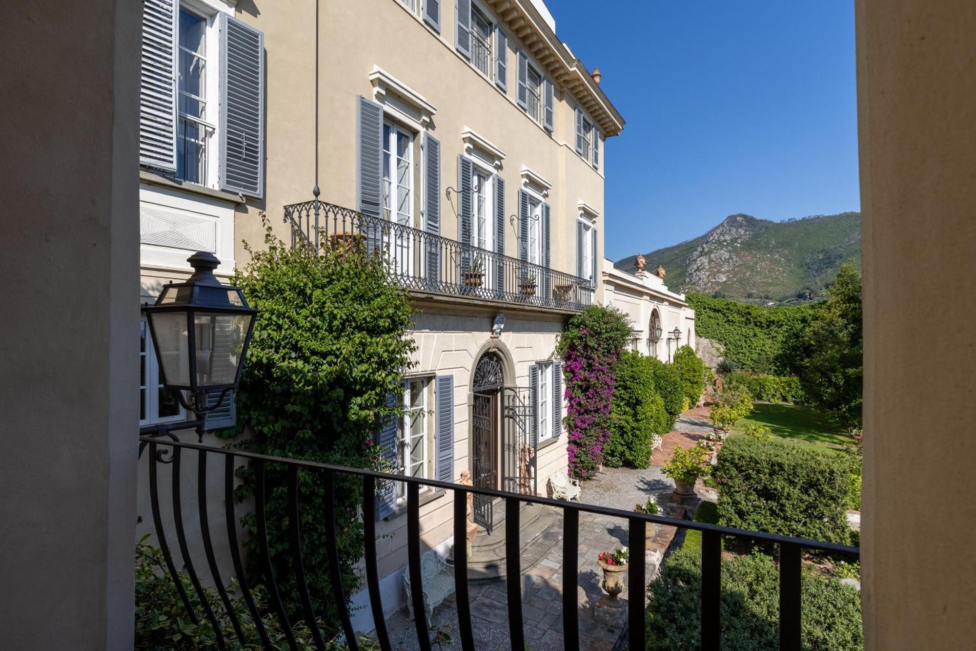 Scorzi - Relais De Charme (adults Only) Couette-café Calci